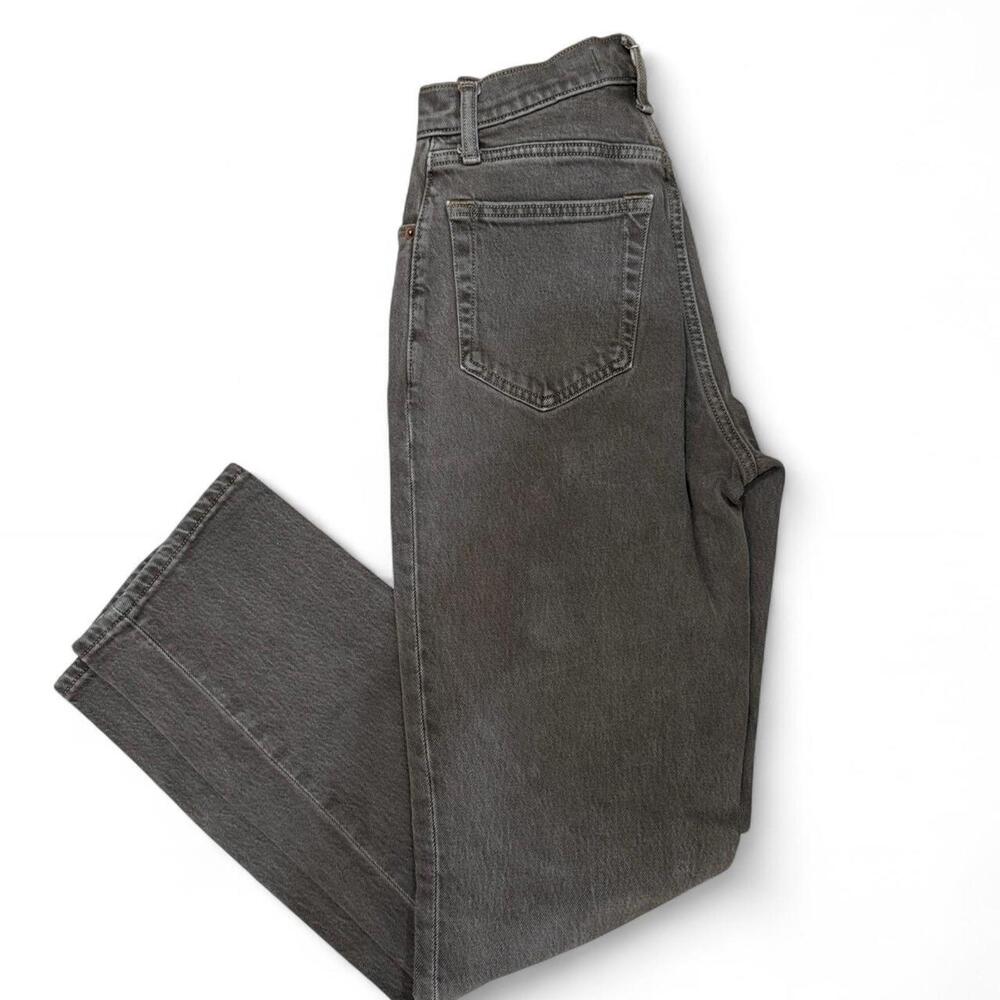 Abercrombie and Fitch the 90s straight ultra high rise curve love jean